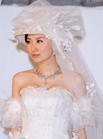 婚纱、超厚版隐形胸罩A杯的福音,增大隐形内衣文胸