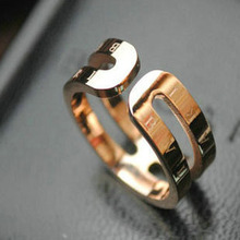Bella del mundo decorativo famoso Big Shot verdadero lujo Bvlgari del acero de titanio diseño del anillo