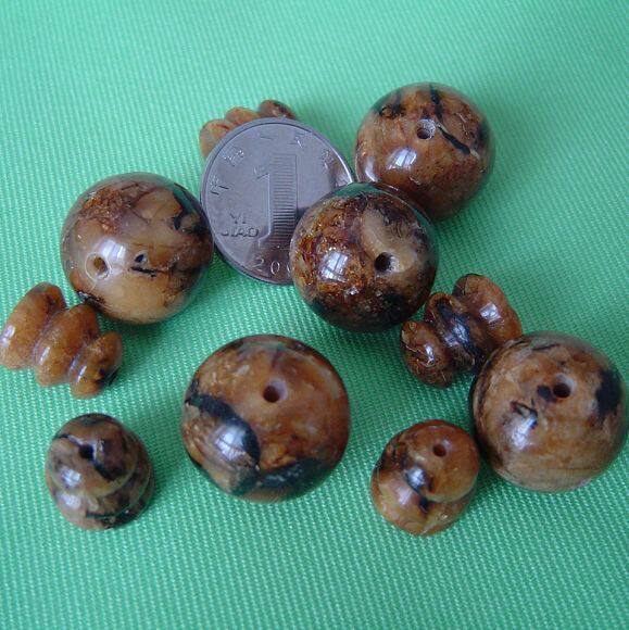 天然琥珀,◆<em>三姐妹</em>精石屋◆ 天然琥珀戒面 裸石