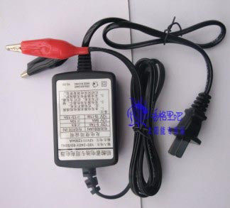 四钻热卖全自动12V蓄电池充电器12V1.25A 12V充电器