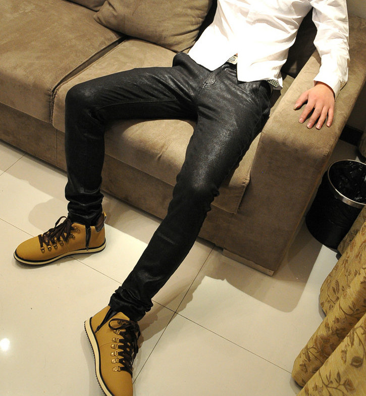 +men%27s+fashion+skinny+transmit+a+Korean+scrub+pants