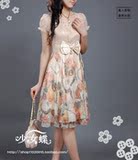 冲四冠.09夏装新品 韩版淑女大蝴蝶结 压折闪光面料短袖连衣