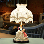 欧式田园陶瓷婚庆台灯客厅，书房卧室床头台灯，创意北欧蕾丝台灯