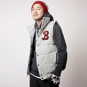 男装<em>棉马甲</em>专柜同步,非常实用帅气<em>棉背心</em>,冲3