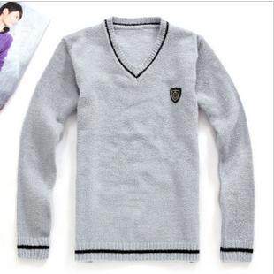 百变男衣 09秋冬新款 时尚英伦<em>风格</em>个性V领羊