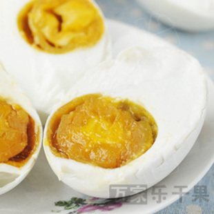  #特 农家腌制 油黄松沙咸鸭蛋 自然营养 吃饭超香流油盐鸭蛋黄
