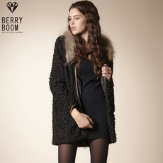 Одежда из меха 宝利宝曼 秋冬新款防羊羔毛女士外套貉子毛领淑女甜美女装外套 The