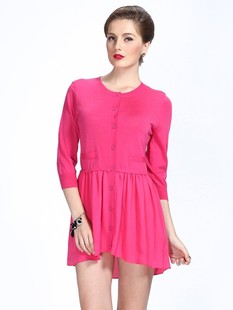 菲妮迪12Q3<em>玫红色圆领</em>中袖<em>开衫</em>F20LD1002Z