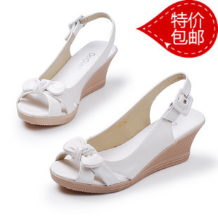  限时特价包邮新夏款正品中跟凉鞋*鱼嘴凉鞋蝴蝶结坡跟女凉鞋