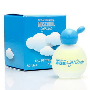 moschino light clouds ￥150