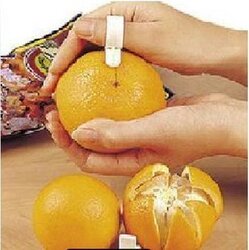 水果剥皮帮手.方便实用指环型巧妙开橙器/剥橙器(2只装)