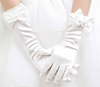 2024款儿童手套分指蝴蝶结，长款婚纱礼服，女童缎面手套白色粉色红色