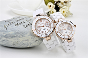 韩版潮流女士石英手表，情侣表防水时尚，陶瓷石英腕表