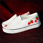 手绘帆布鞋女童夏季草莓个性小白鞋文艺一脚蹬浅口学生涂鸦休闲鞋