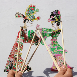 民间特色手工艺品皮影戏人偶，套装纪念品送外国人，的中国小
