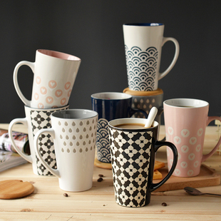 创意大容量陶瓷马克杯带盖带勺水杯简约牛奶咖啡，情侣杯子个性茶杯
