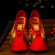 老北京亮片绣花鞋中式婚鞋红色平底女鞋新娘秀禾鞋千层底流苏布鞋