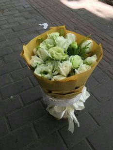白玫瑰11朵情人节七夕鲜花，女友爱人送花上海同城鲜花速递