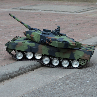 恒龙遥控坦克模型亲子红外线，对战充电动儿童越野玩具金属男孩汽车