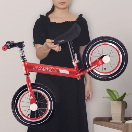 儿童滑步平衡车