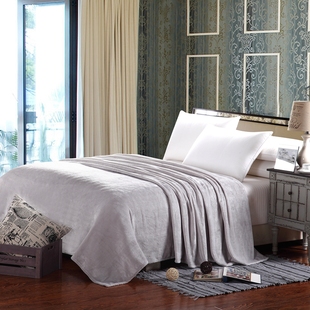素色珊瑚绒毯法兰绒休闲法莱绒纯色床单毛毯空调盖毯加厚