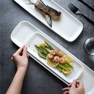 白色陶瓷创意长条盘家用寿司盘子长方形日式饺子盘西餐点心碟子
