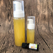 纯天然手工皂洁面液体皂，液体摩丝洋甘菊精油修复敏感油性红血丝