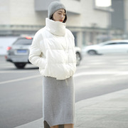冬装2022韩版白鹅绒时尚，面包服羽绒服，女短款加厚加绒外套潮