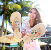 夏季韩版夹脚大码人字拖鞋女防滑厚底坡跟简约度假沙滩凉拖鞋